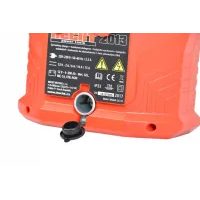 Ładowarka do akumulatorów samochodowych - HECHT 2013