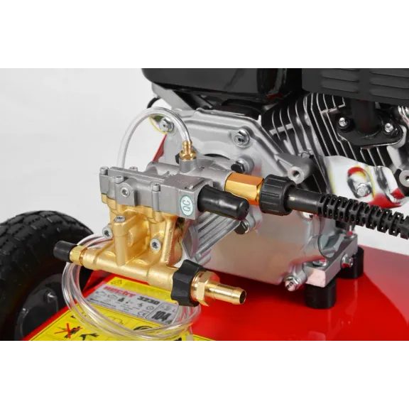 Myjka ciśnieniowa spalinowa - HECHT 3230