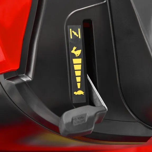 Traktor ogrodowy - HECHT 5102 TWIN