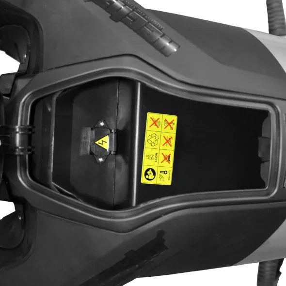 SKUTER ELEKTRYCZNY -  HECHT STRATIS BLACK