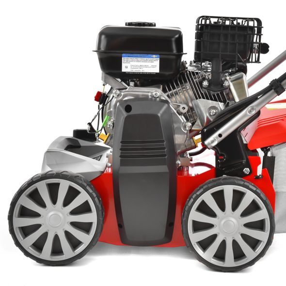 WERTYKULATOR SPALINOWY - HECHT 5677 2 IN 1