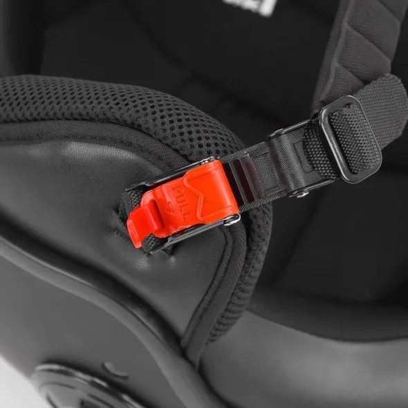 KASK DO SKUTERA - HECHT 53631 M