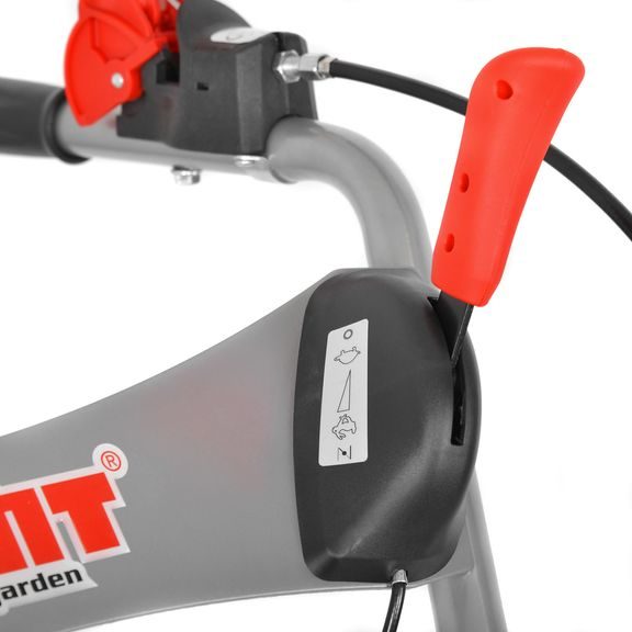 HECHT 8101 BS - Benzinmotoros seprőgép