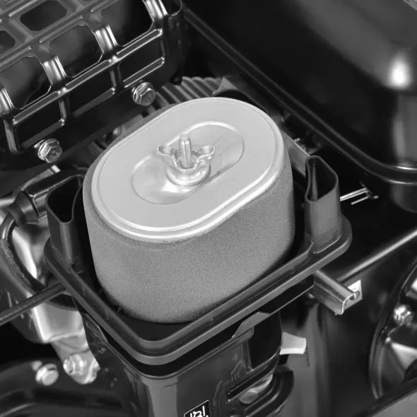 HECHT 785 - BENZINMOTOROS KAPÁLÓGÉP