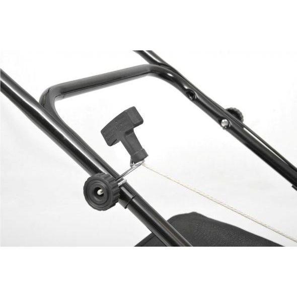 HECHT 5654 - BENZINES GYEPSZELLŐZTETŐ