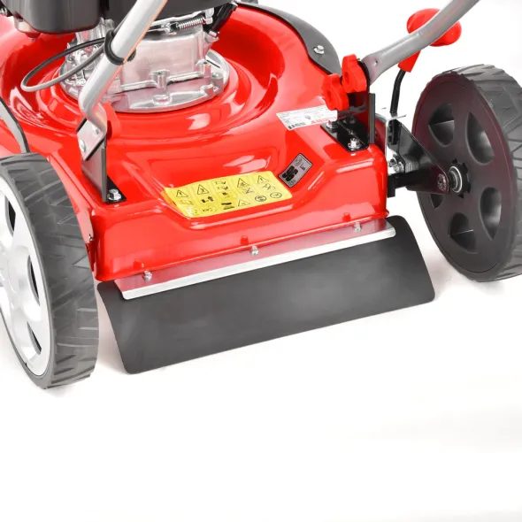 HECHT 5511 - BENZINMOTOROS FŰNYÍRÓ
