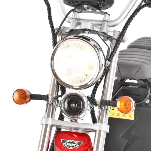 HECHT COCIS RED - AKKUMULÁTOROS ROBOGÓ PIROS