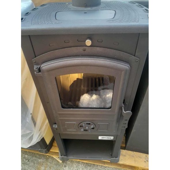 HECHT ARDENIS - SZILÁRD TÜZELÉSŰ KÁLYHA