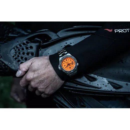 TRASER P67 DIVER ORANGE OCEL - HERITAGE - HODINKY