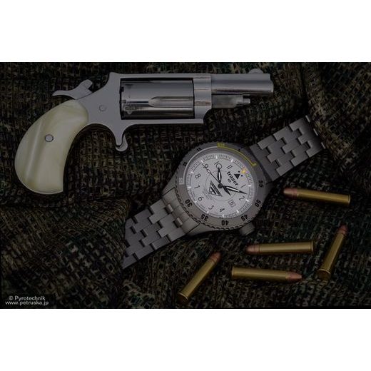 TRASER BÜCKER AUTOMATIC TITAN WHITE TITAN - !ARCHIV