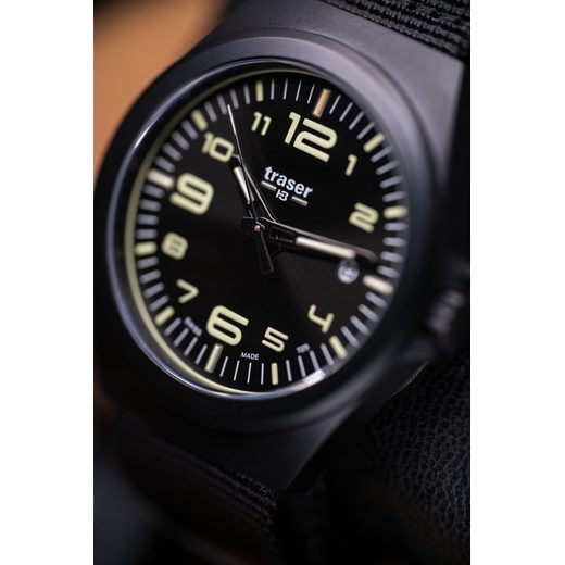 TRASER P59 ESSENTIAL M BLACK PVD NATO - !ARCHIV