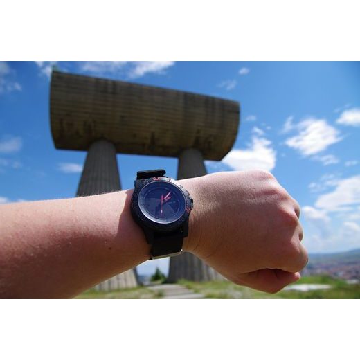 TRASER P6600 RED COMBAT PROŠITÝ SILIKON - TACTICAL - HODINKY