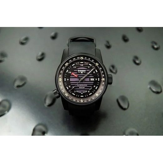 TRASER P68 PATHFINDER SOLAR BLACK PRYŽ - TACTICAL - HODINKY