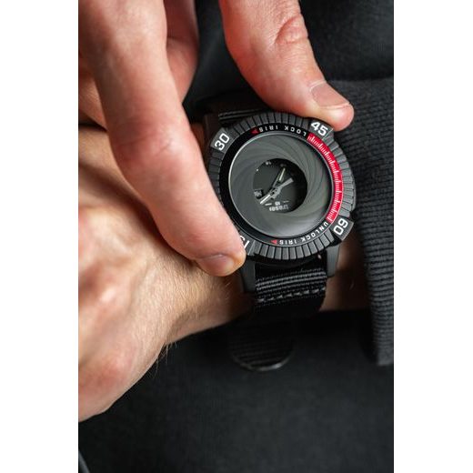 TRASER P99 IRIS TACTICAL NATO - TACTICAL - HODINKY