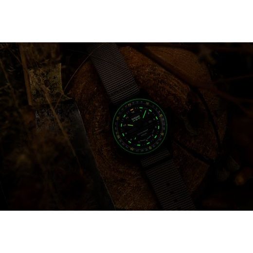 TRASER P68 PATHFINDER SOLAR BLACK ČERNÉ NATO - TACTICAL - HODINKY