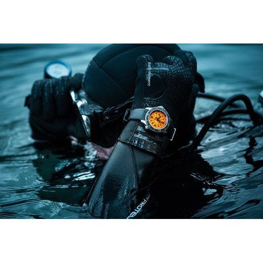 TRASER P67 DIVER ORANGE SET OCEL A PRYŽ - HERITAGE - HODINKY