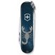 NŮŽ VICTORINOX CLASSIC SD ZODIAC EXCLUSIVE EDITION SCORPIO 0.6223.2SCO - KAPESNÍ NOŽE - PŘÍSLUŠENSTVÍ