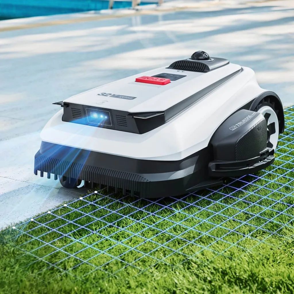 Robotická sekačka ECOVACS GOAT PRO