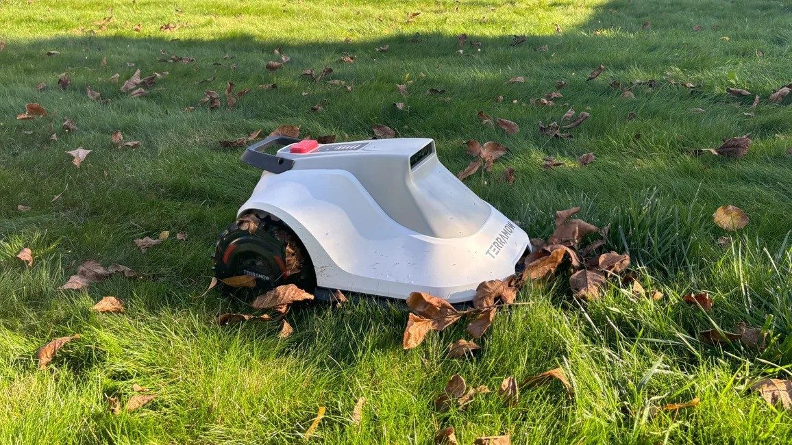 robotická sekačka TerraMow S1200