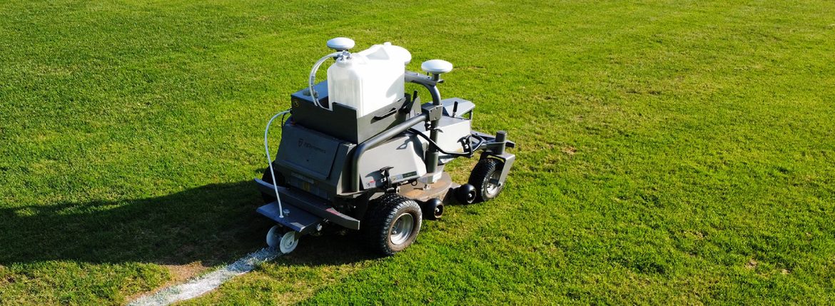 Automatická lajnovačka FJDynamics LM01: Přesné lajnování hřišť jednoduše a efektivně