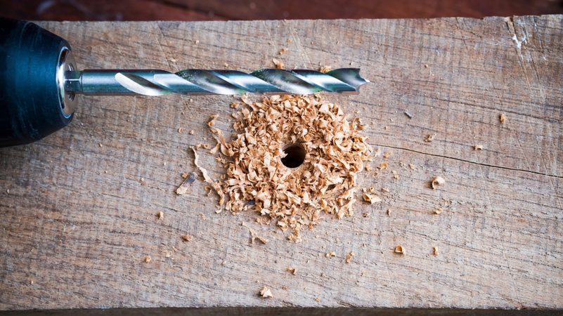 Jak na vrtání do dřeva: Kompletní průvodce pro přesné a čisté otvory