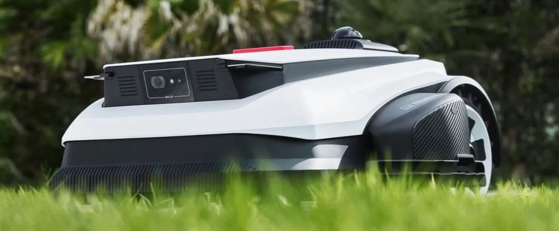 Nové robotické kosačky Ecovacs 2026: LiDAR navigácia a strunový vyžínač