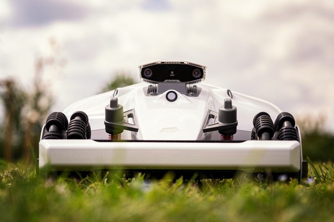 Nové aktualizace pro robotické sekačky LUBA 2 AWD