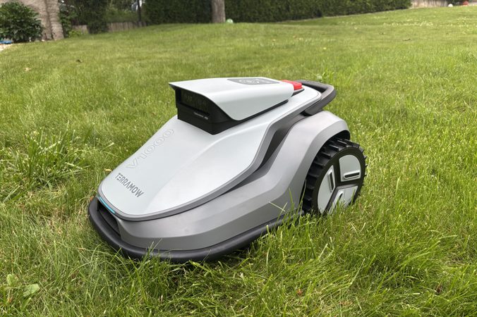 Robotické sekačky bez drátu – recenze a testy