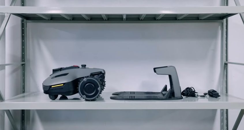 Zimní údržba robotické sekačky Mammotion YUKA mini