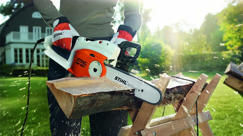 Jak správně řezat motorovou pilou