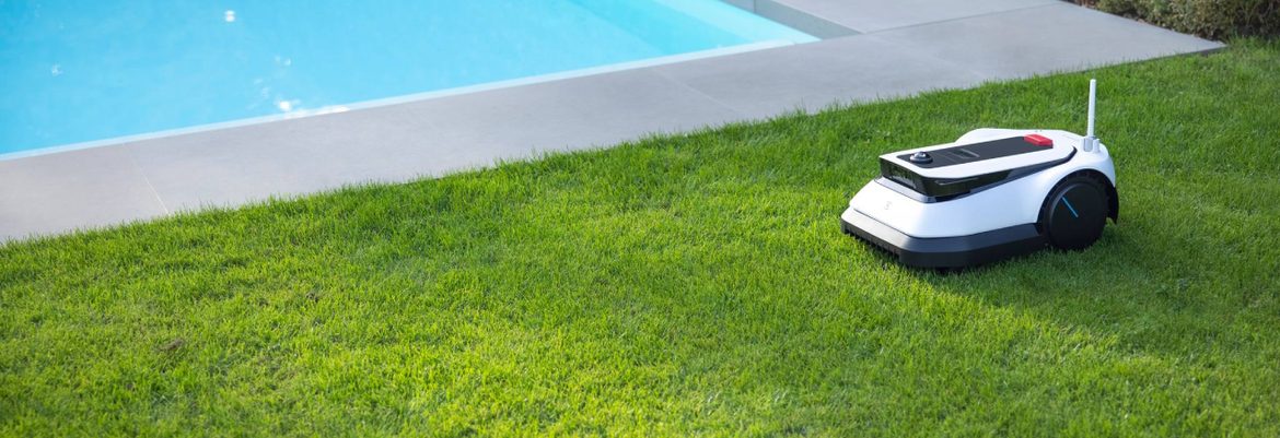 Představujeme nové robotické sekačky Ecovacs