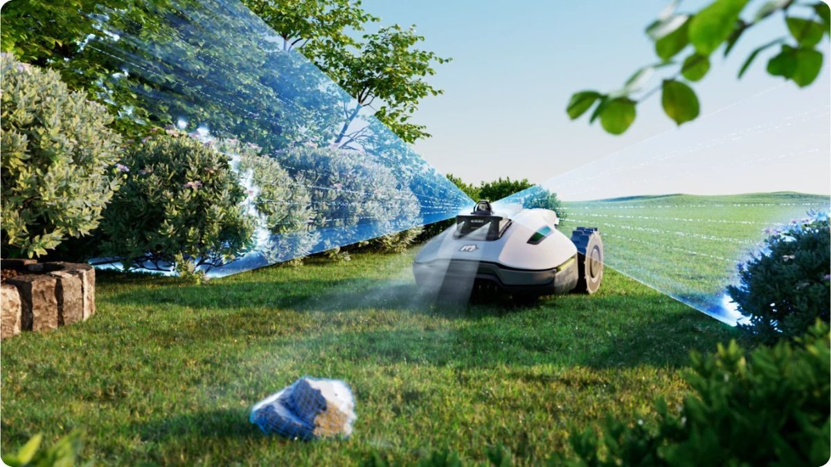 Robotická sekačka s LiDARem rozpoznávající překážky