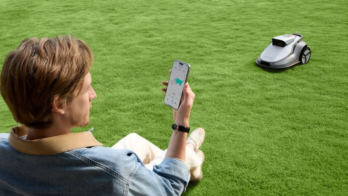 Bezdrátová rrobotická sekačka - ovládání pomocí mobilní aplikace