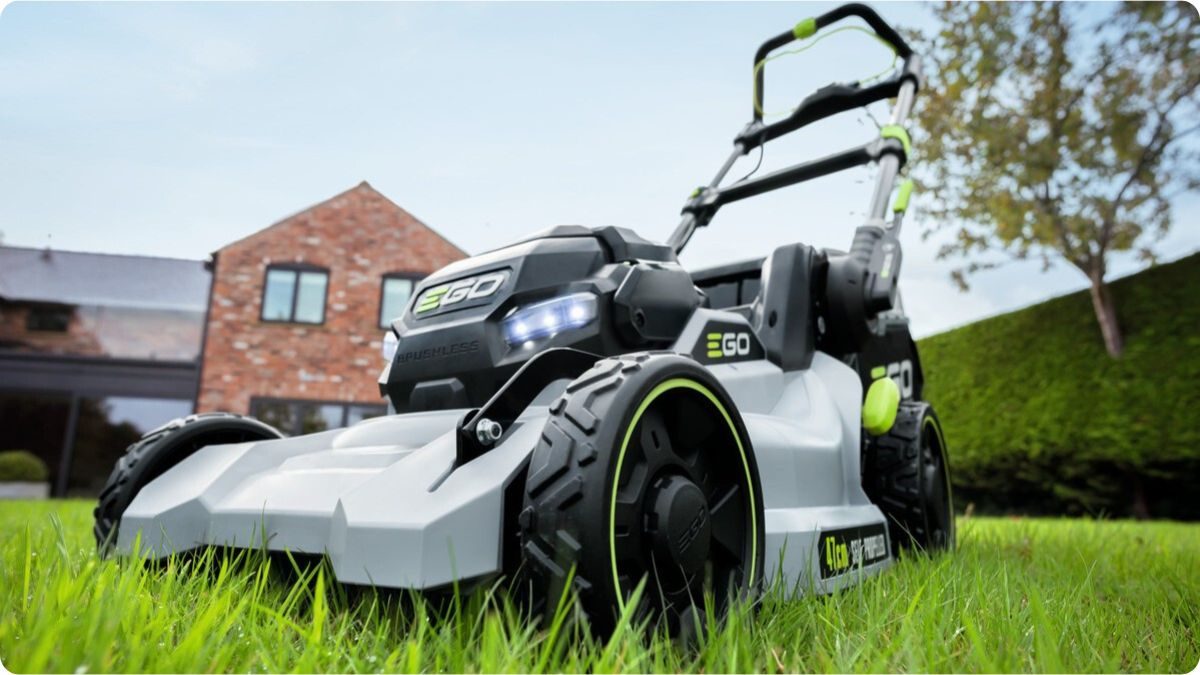 Akumulátorová sekačka EGO