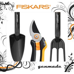 Zahradní sada Fiskars Solid, černá