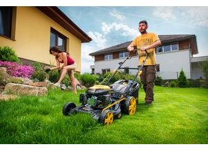 Jarabákův výběr: Nejlepší benzínové sekačky s pojezdem