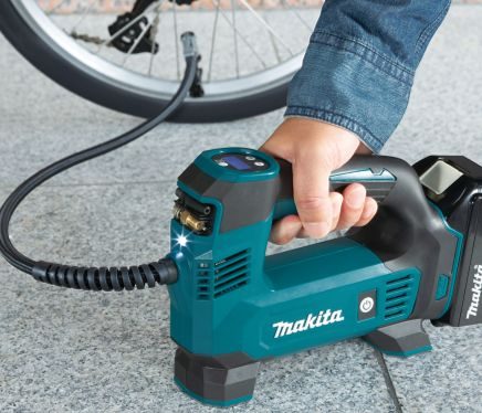 akumulátorový kompresor