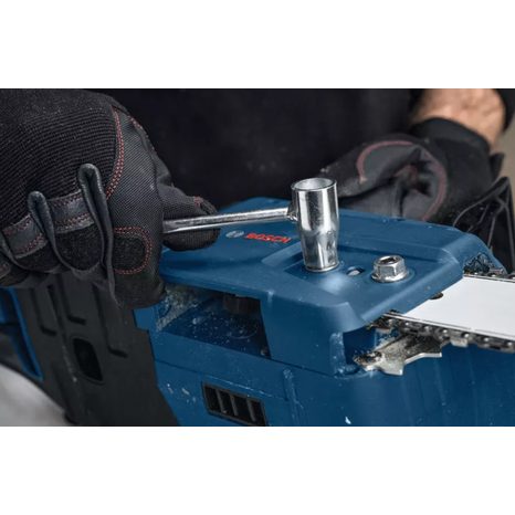 Aku řetězová pila Bosch GKE 18V-40 06008D3000 - 14
