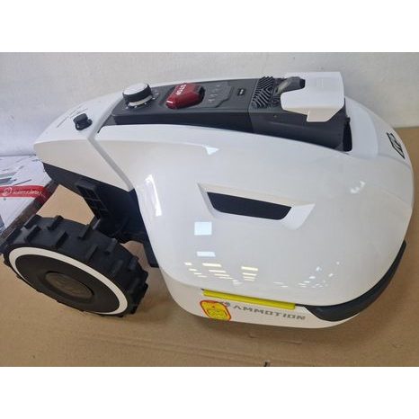 Použito - Robotická sekačka Mammotion YUKA 2000 bez koše (r. 2024) - 2