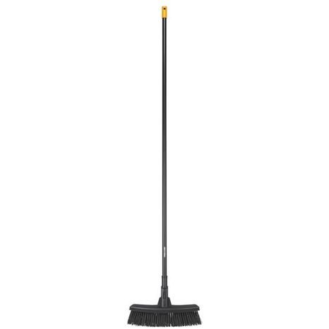Koště univerzální Fiskars Solid M 1025921