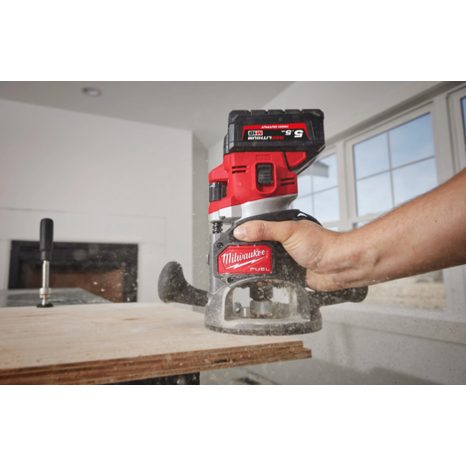 Aku horní frézka Milwaukee M18 FR12KIT-0P 12 mm 4933493305 - 4