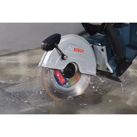 Aku rozbrušovací pila Bosch GCS 18V-230 06013B0000 - 4