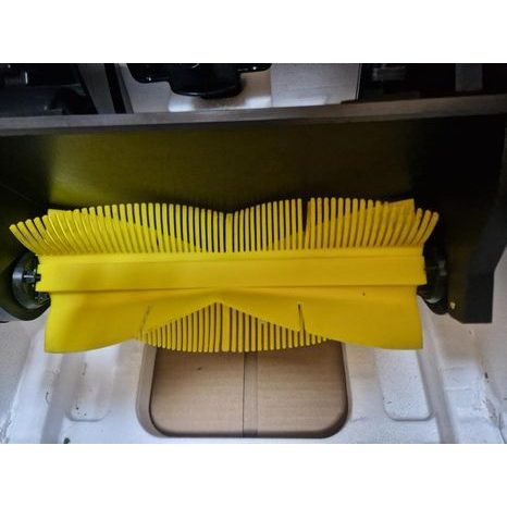 Použito - Robotická sekačka Mammotion YUKA 2000 s košem (r. 2024) - 9