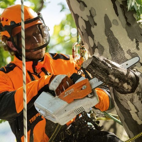 Aku řetězová pila STIHL MSA 161 T - 12