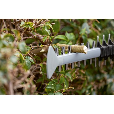 Aku nožnice na živý plot Bosch Pro GHE 18V-60 06008C9001 - 3