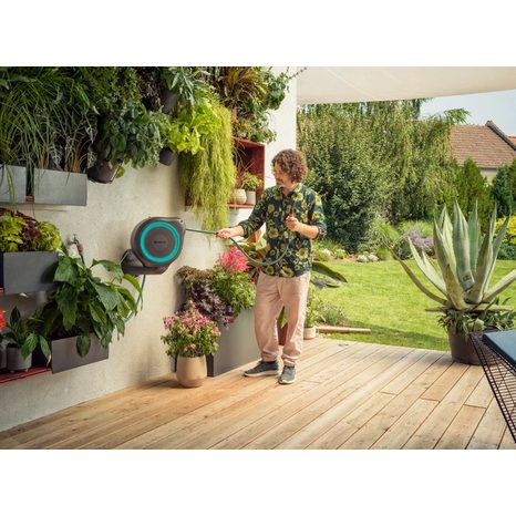 Nástěnný box na hadici Gardena RollUp M 18610-20 - 8