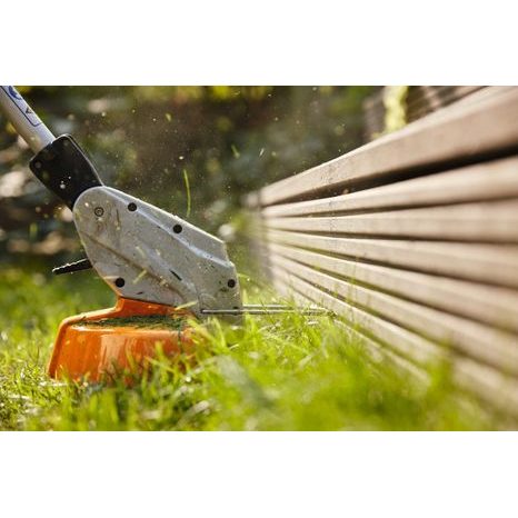 Použito - Aku strunová sekačka STIHL FSA 45 - 23