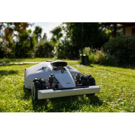 Robotická sekačka Mammotion LUBA 2 AWD 1000 - 4