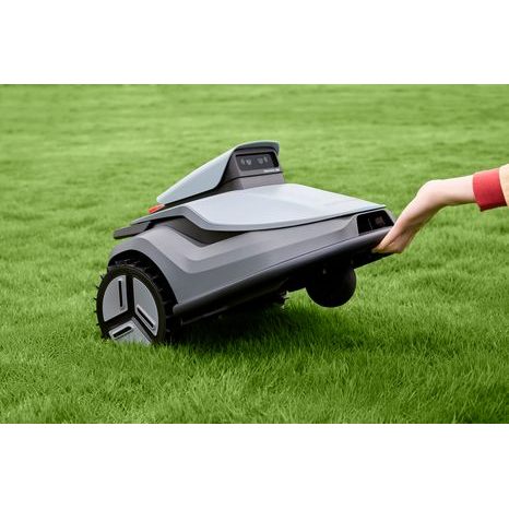 Robotická sekačka TerraMow V1000 - 26