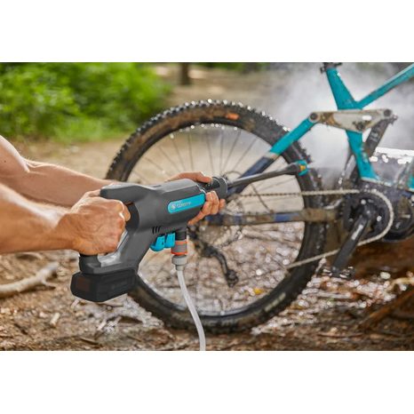 Aku vysokotlaká myčka Gardena AquaClean Premium sada 14800-31 - 10